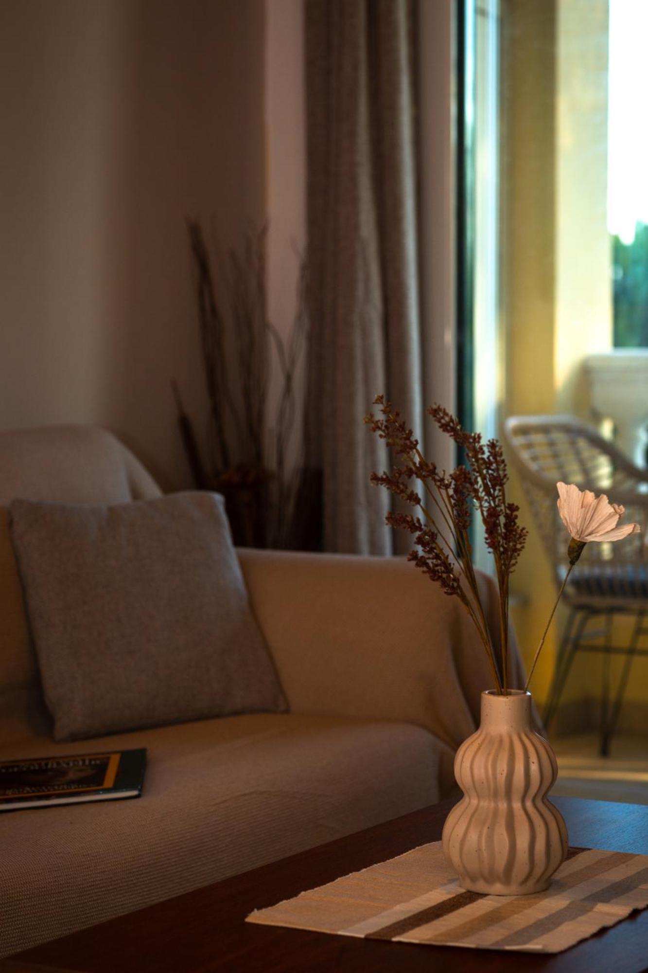 Stefanias Appartments Ágios Matthaíos Exteriér fotografie